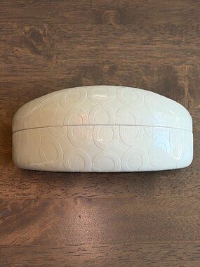Coach Signature Logo Ivory Patent Leather Embossed Hard Clamshell Sunglass Case